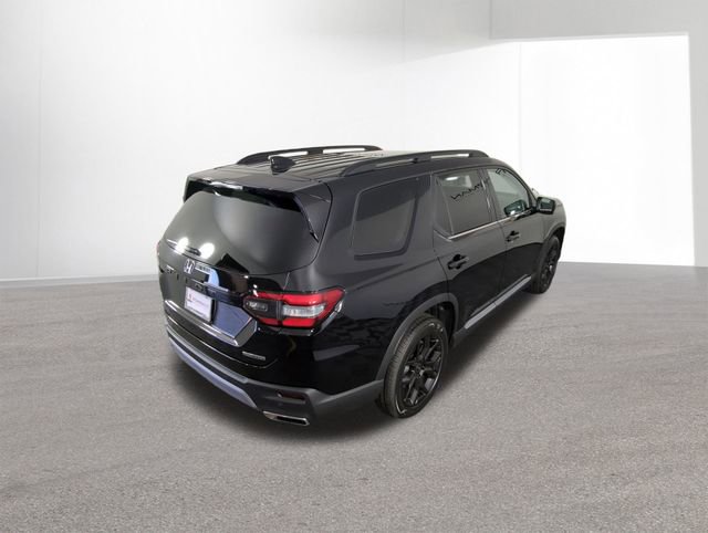 New 2025 Honda Pilot Touring image 22