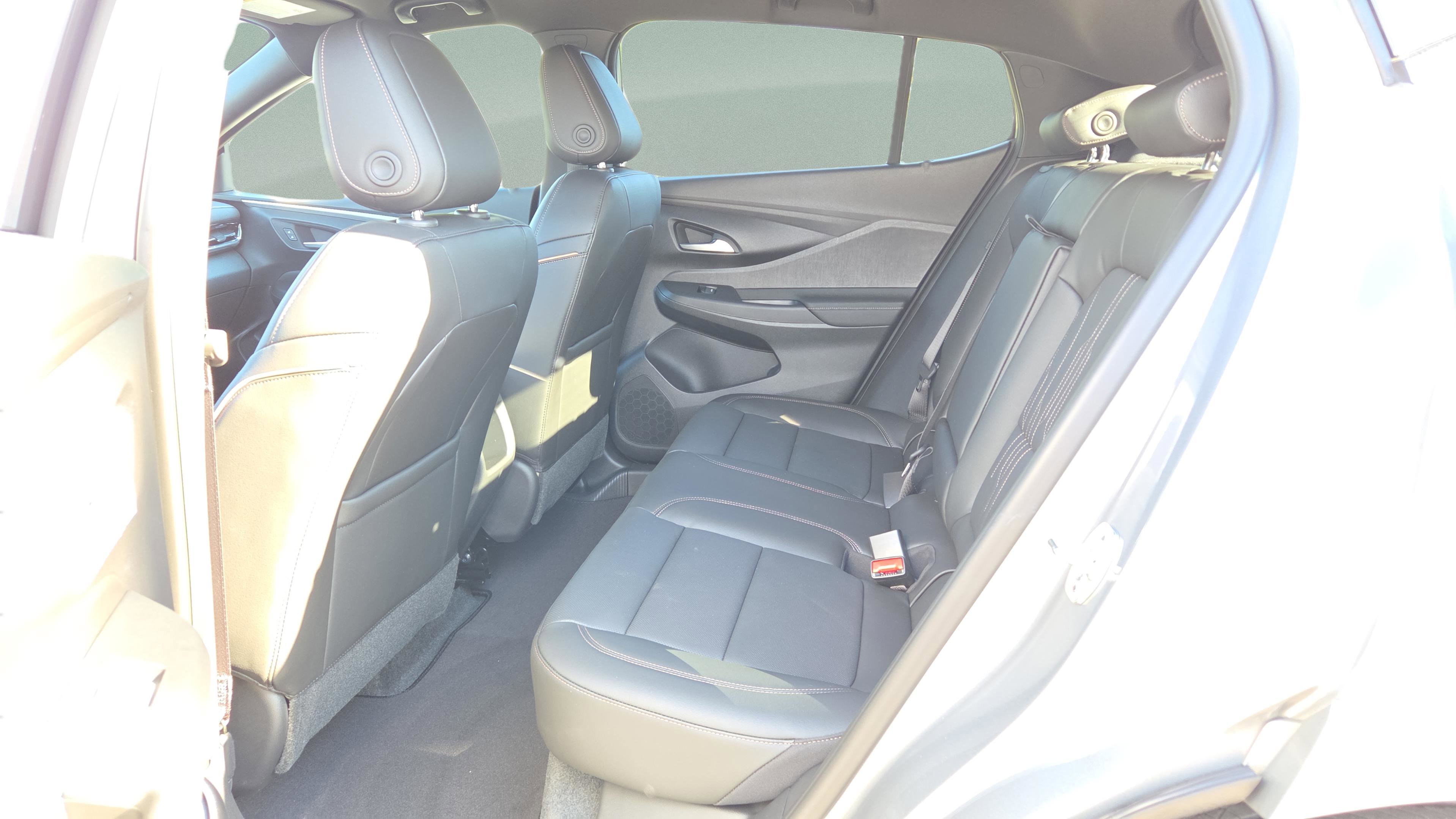 New 2026 Buick Envista Avenir FWD image 30