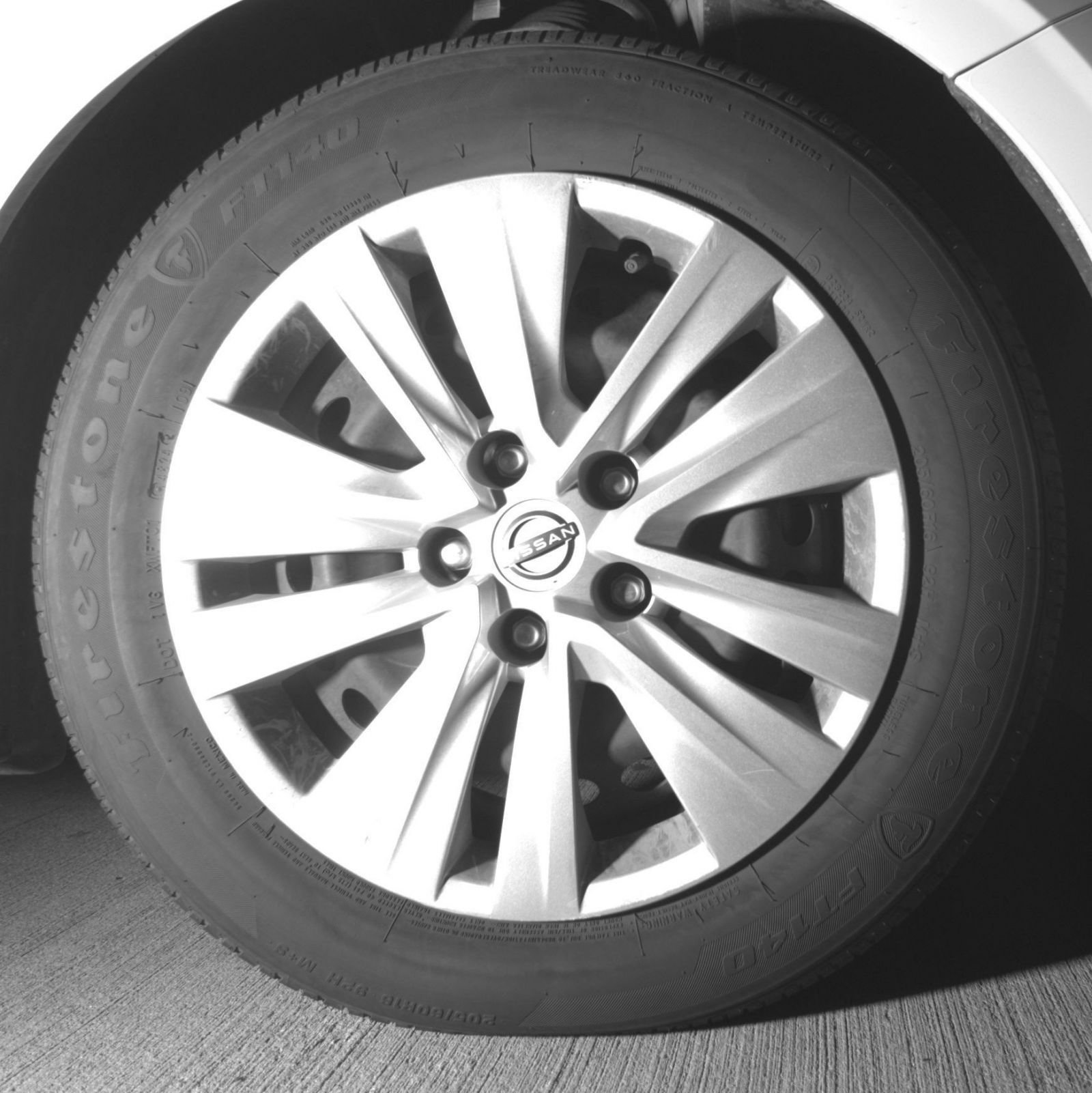 Used 2025 Nissan Sentra S FWD image 16