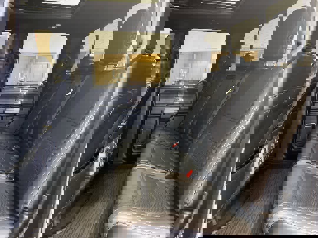 Used 2019 Ford F150 Raptor w/ Equipment Group 802A Luxury image 22