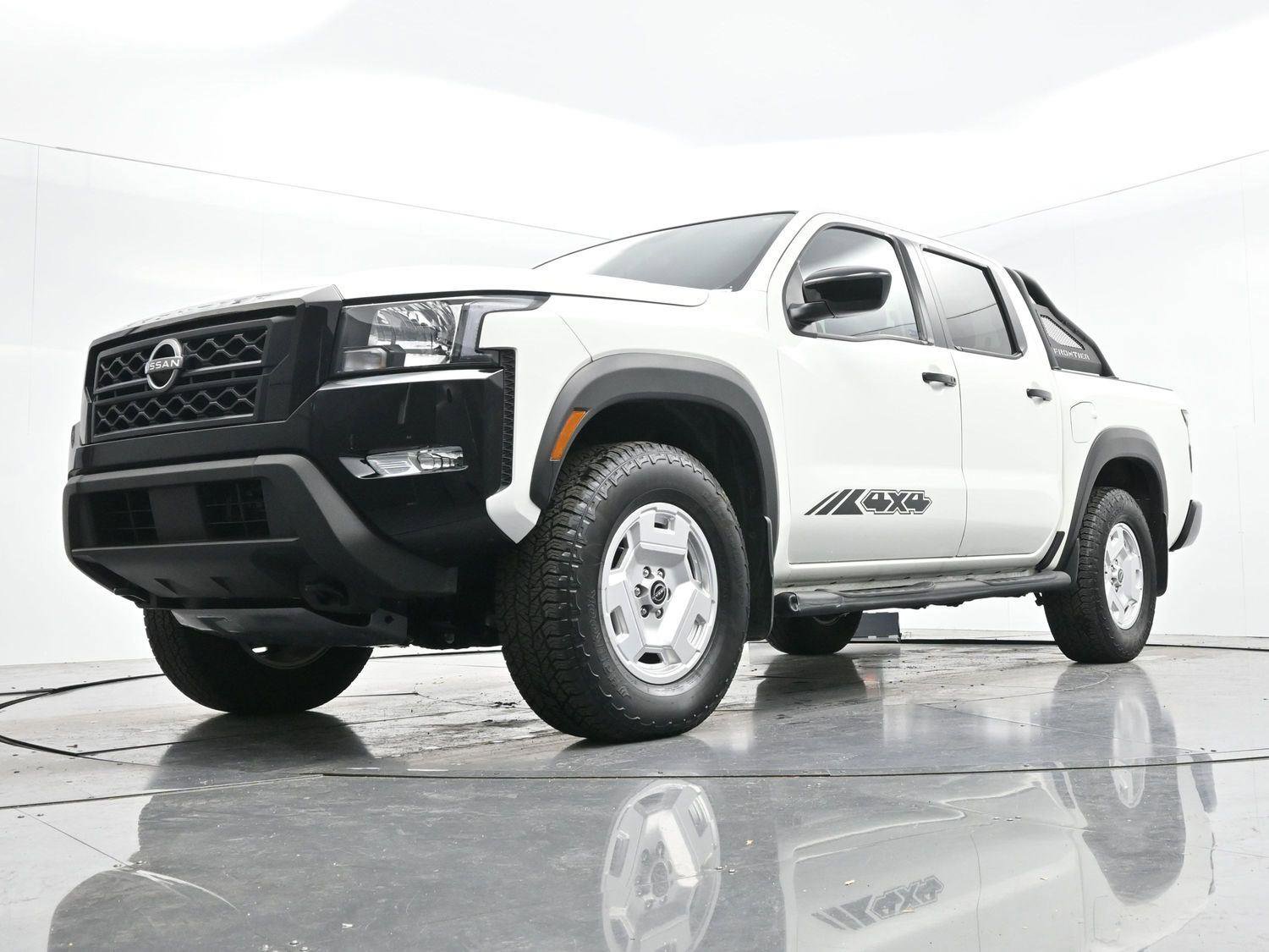 Used 2024 Nissan Frontier SV w/ Hardbody Edition image 42