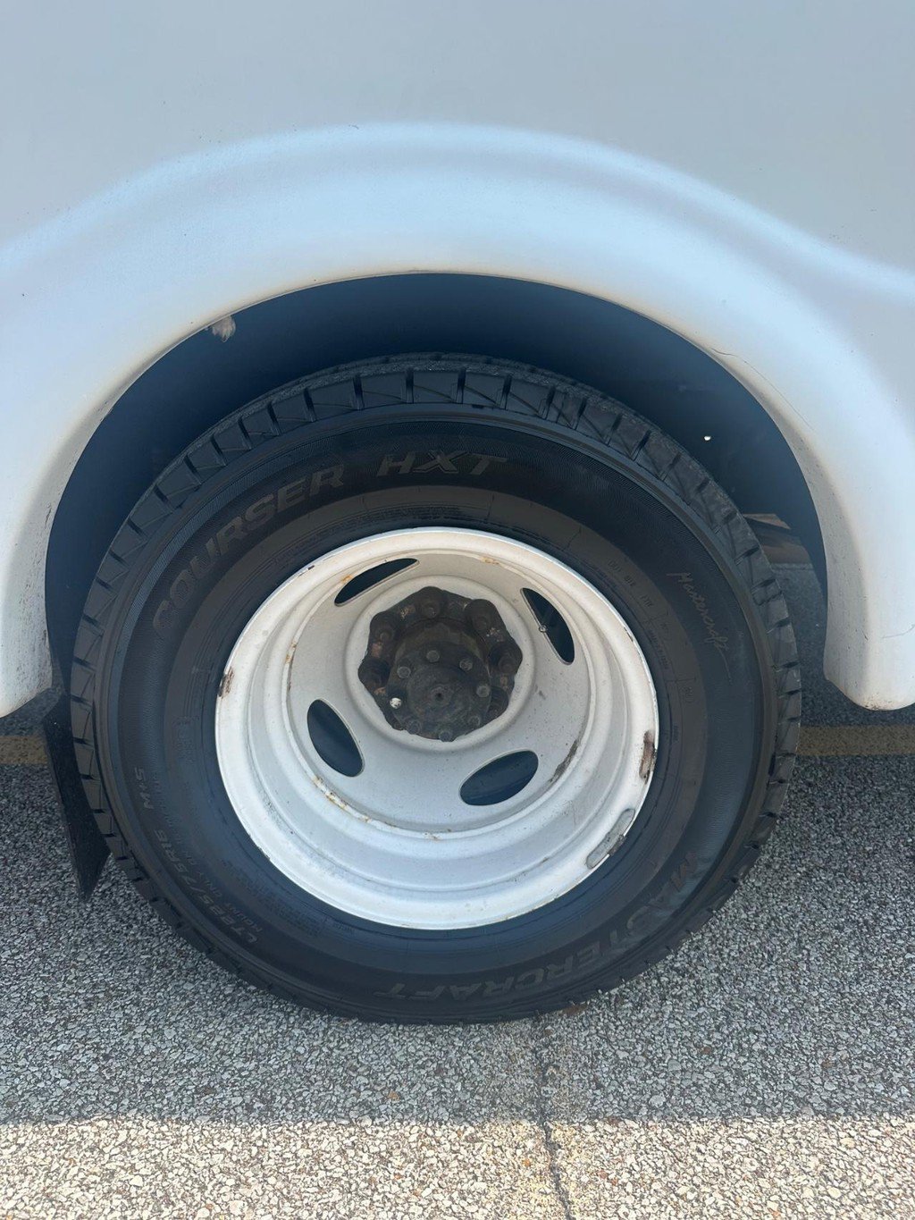 Used 2017 Ford E-450 and Econoline 450 Super Duty w/ Shuttle Bus Prep Package RWD image 16