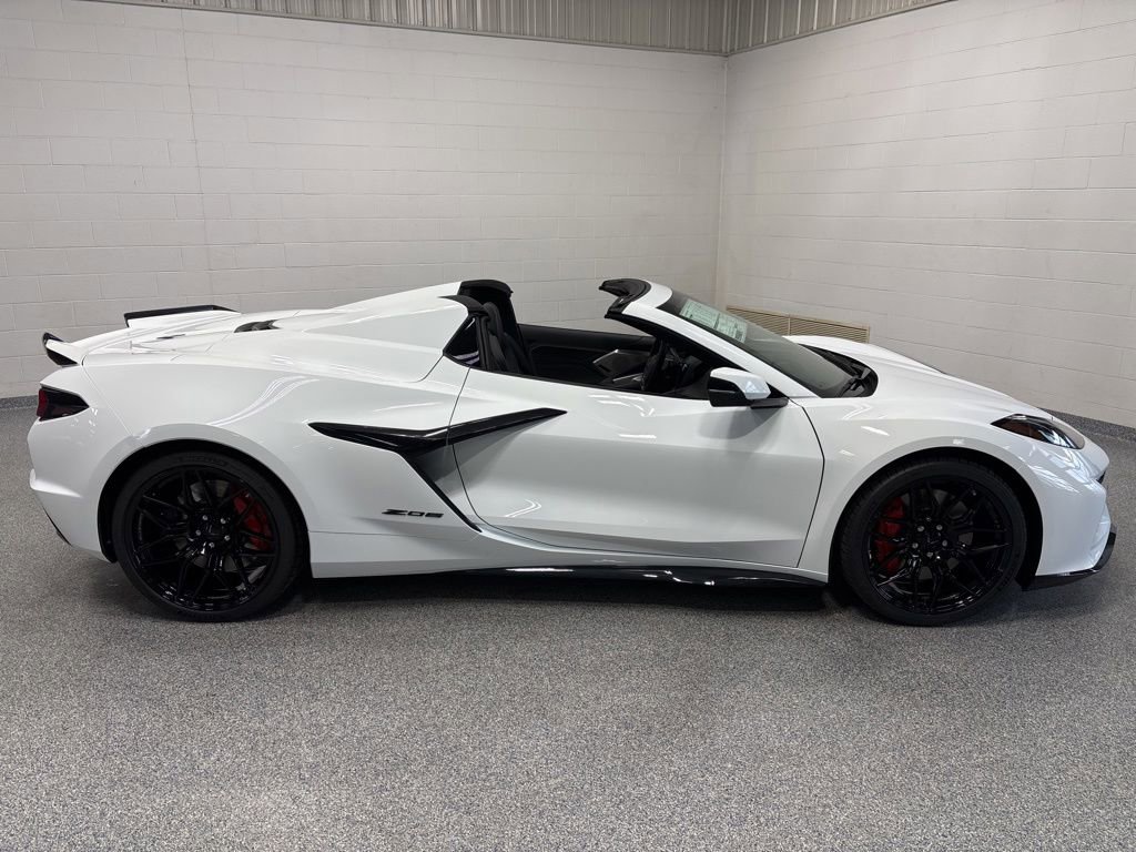New 2026 Chevrolet Corvette Z06 RWD image 7