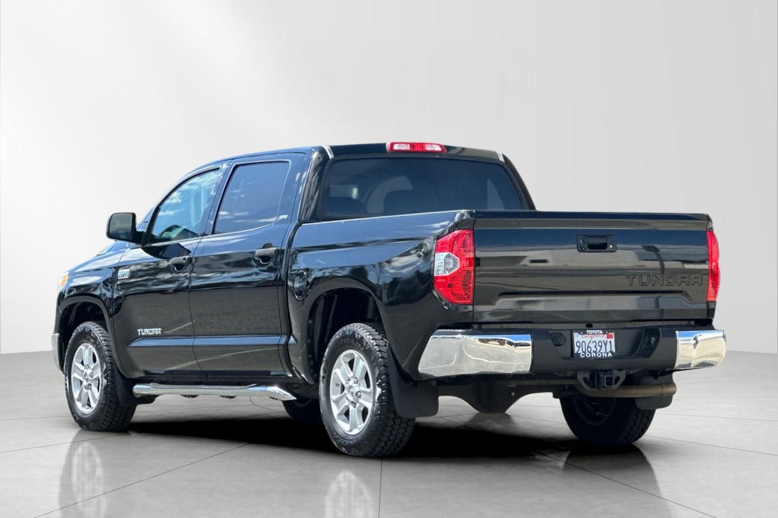 Used 2014 Toyota Tundra SR5 RWD image 5