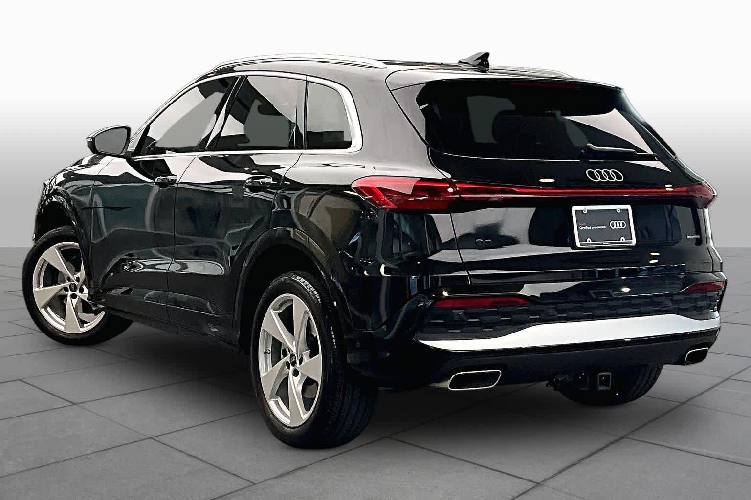 Used 2025 Audi Q5 Premium Plus AWD/4WD image 12