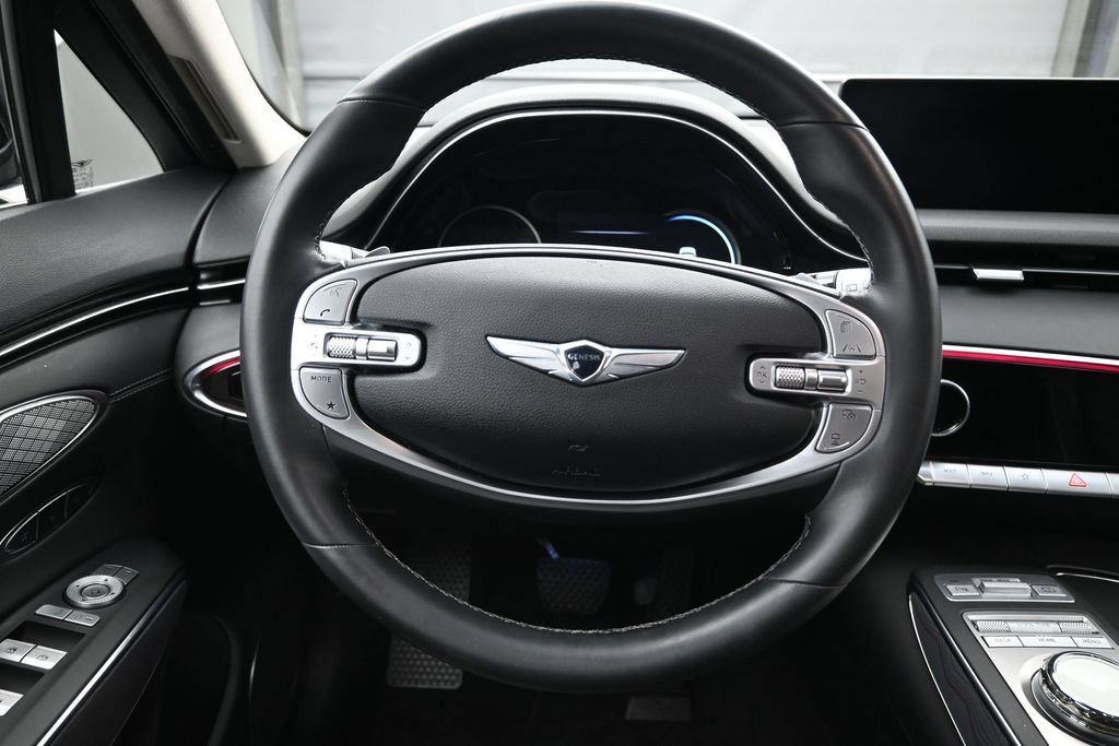 Used 2024 Genesis GV70 2.5T w/ Advanced Package AWD/4WD image 13