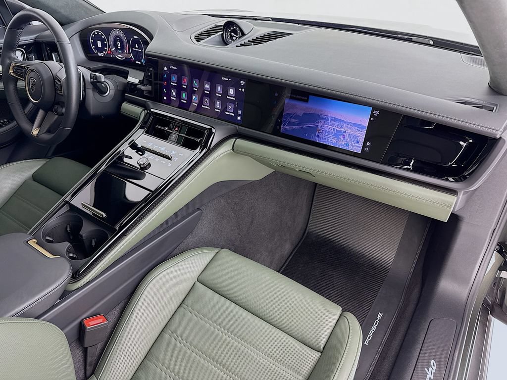 Certified 2025 Porsche Panamera Turbo AWD/4WD image 31