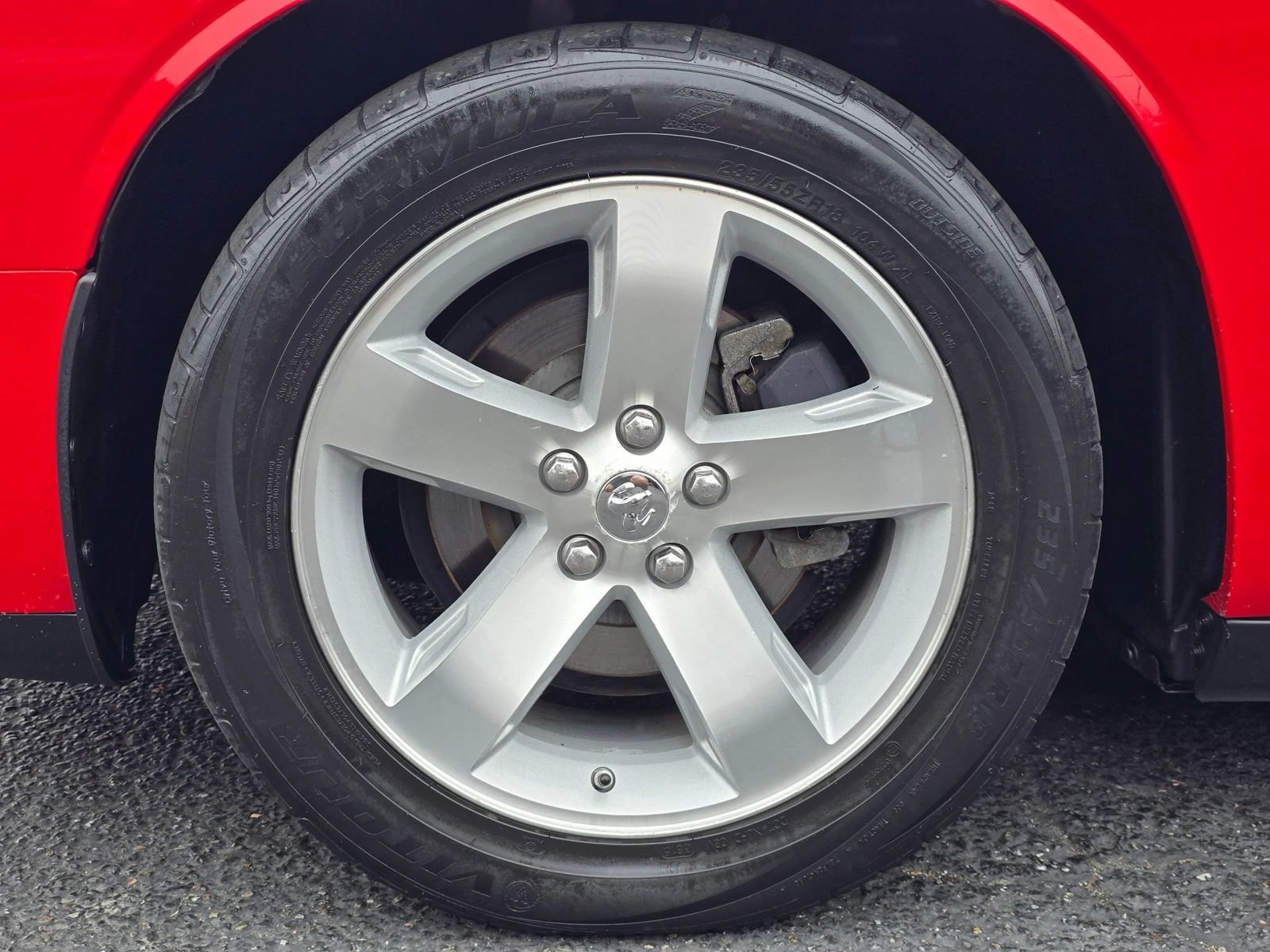 Used 2014 Dodge Challenger SXT RWD image 9
