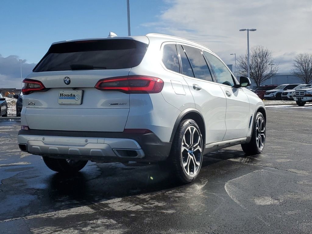 Used 2019 BMW X5 xDrive40i w/ Luxury Seating Package image 9