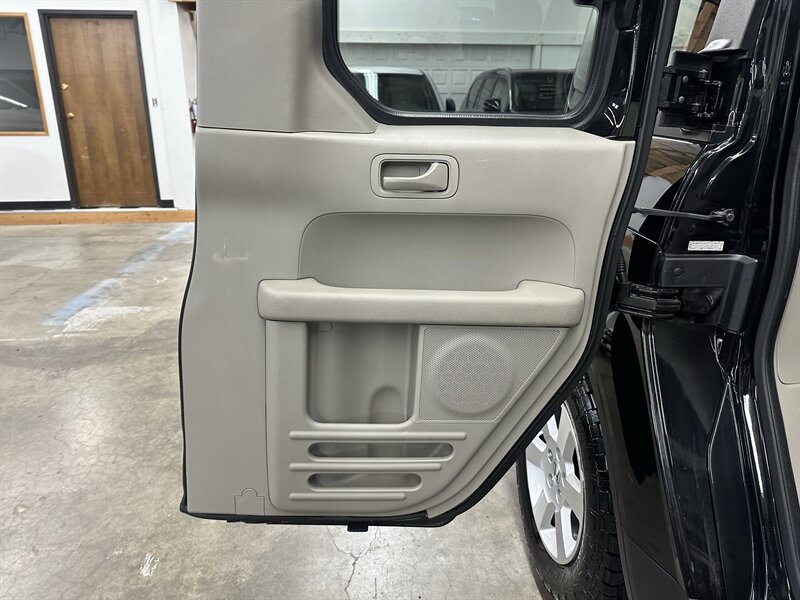 Used 2009 Honda Element EX image 29