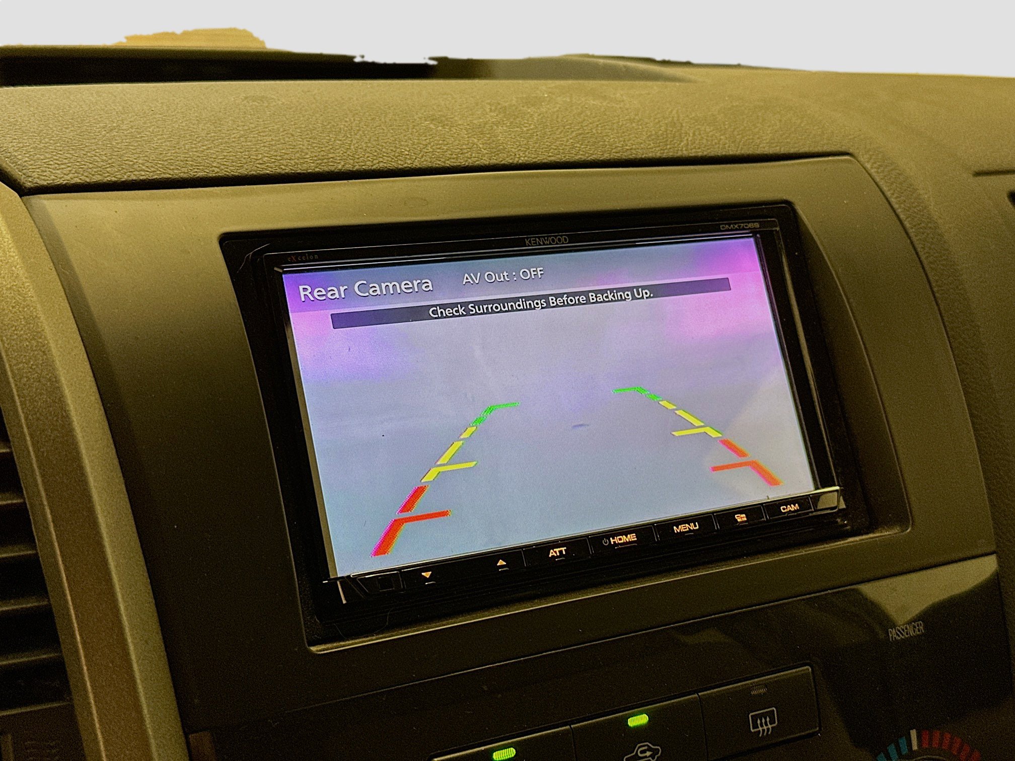 Used 2012 Toyota Tundra 4x4 CrewMax w/ Tow Pkg image 22