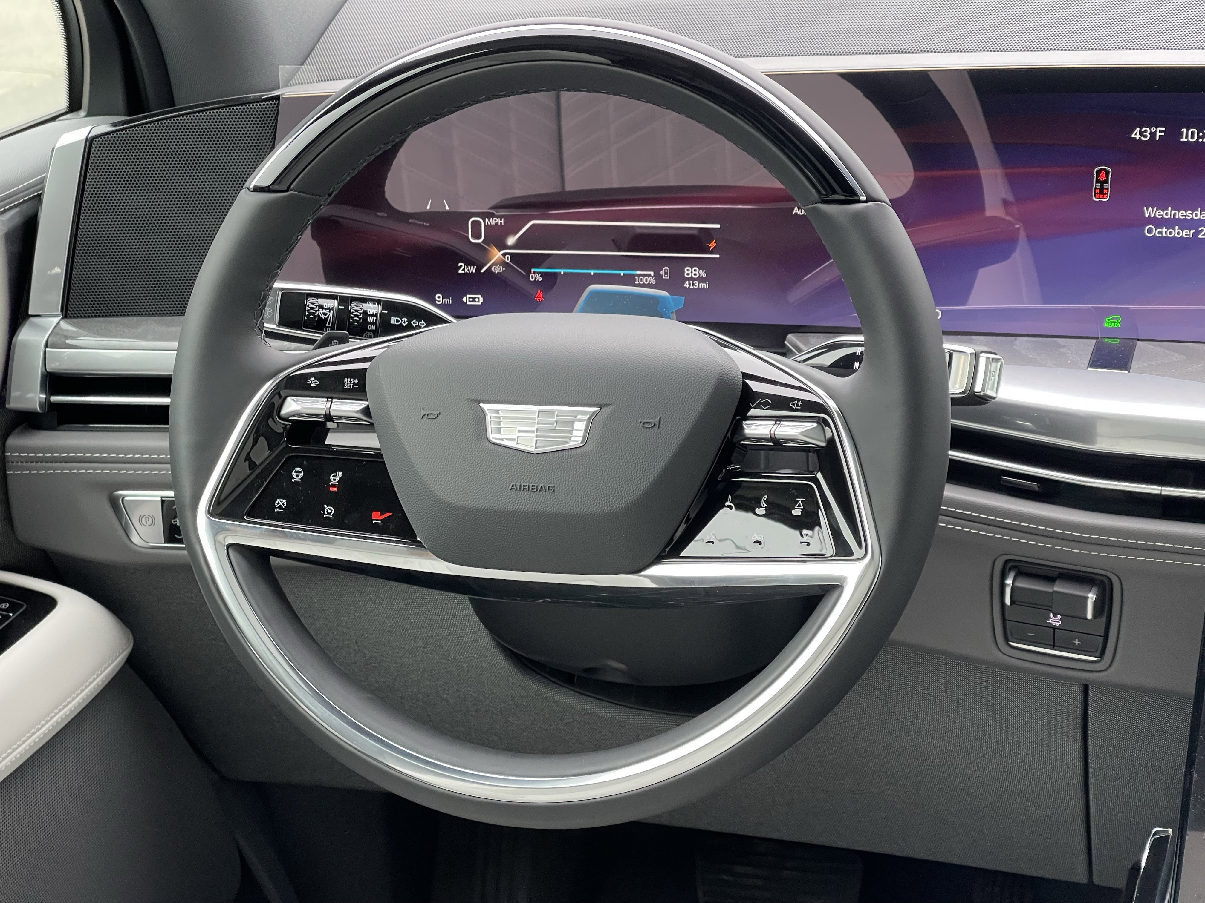 New 2026 Cadillac Escalade IQ Luxury 1 w/ LPO, Radiant Package image 3