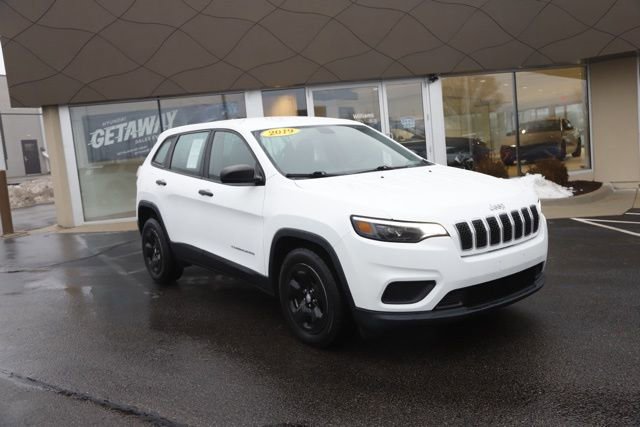 Used 2019 Jeep Cherokee Sport