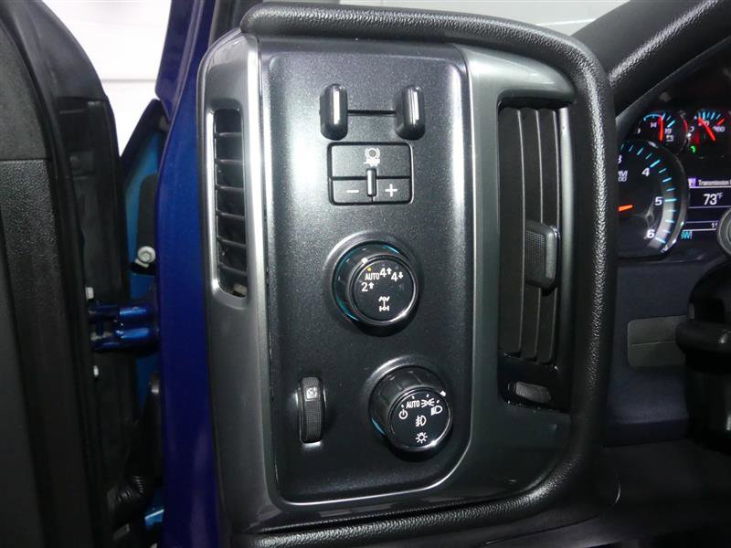 Used 2019 Chevrolet Silverado 1500 LT w/ All Star Edition AWD/4WD image 27