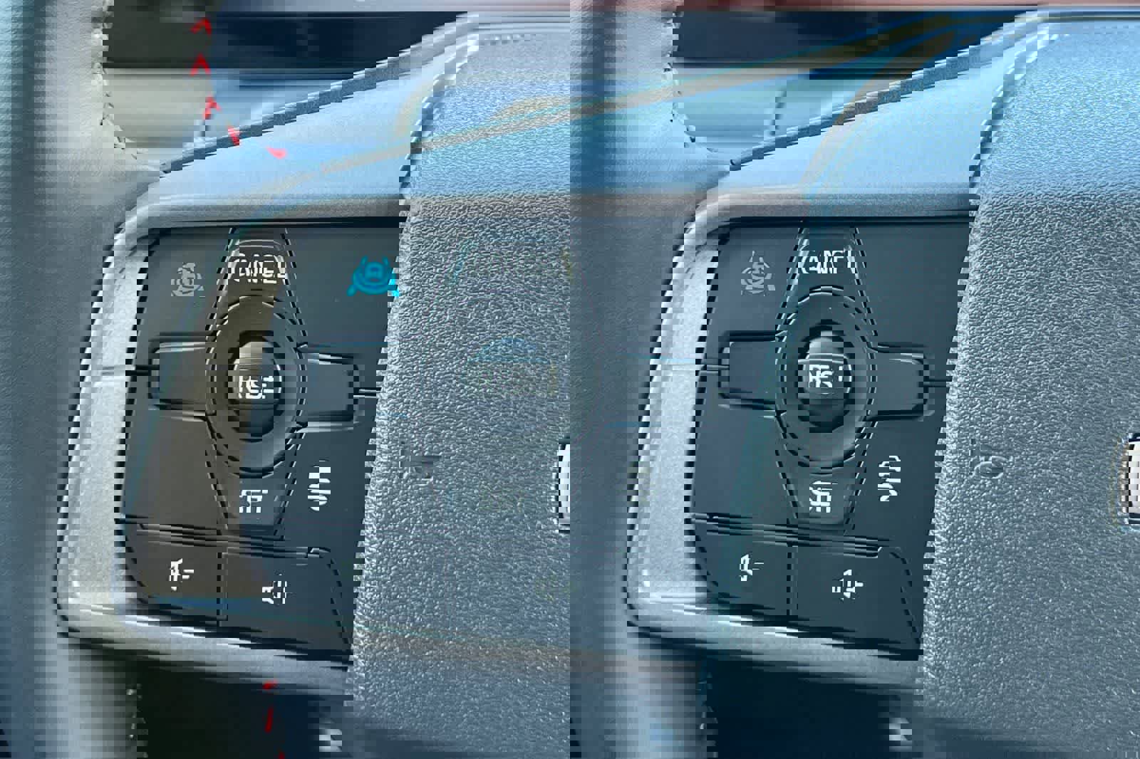 New 2026 Nissan Sentra SR FWD image 29