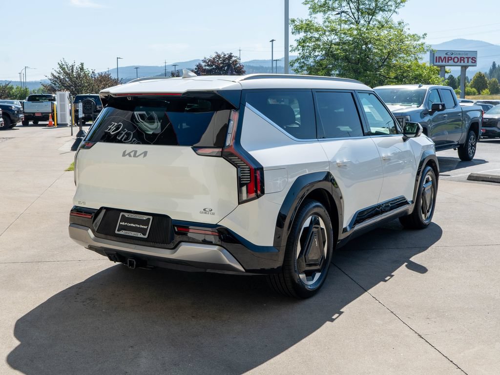 Certified 2024 Kia EV9 Land AWD/4WD image 7