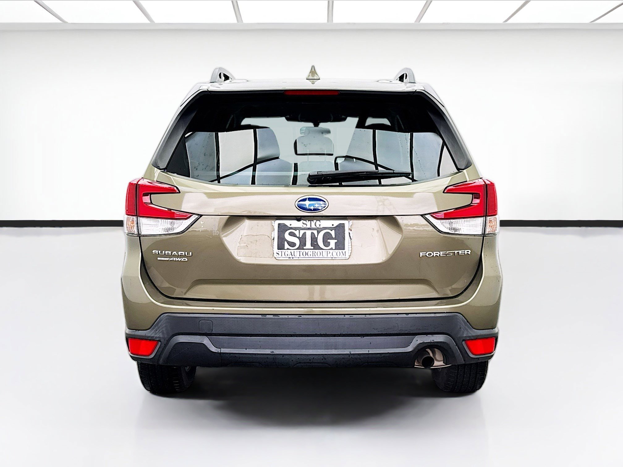 Used 2023 Subaru Forester Premium image 5