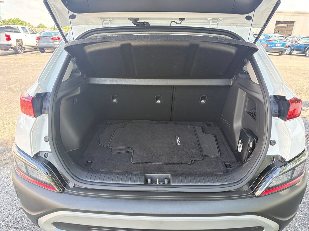 Used 2023 Hyundai Kona SEL AWD/4WD image 26