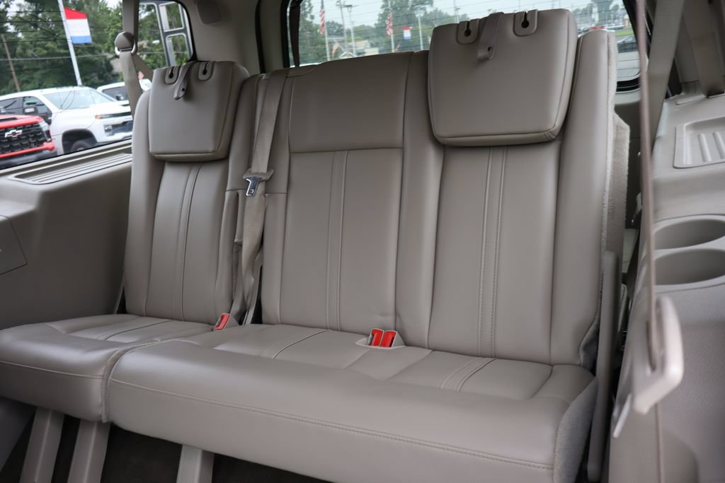 Used 2017 Lincoln Navigator L Select AWD/4WD image 29
