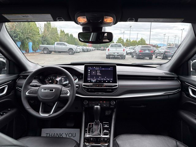 Used 2026 Jeep Compass Trailhawk AWD/4WD image 17