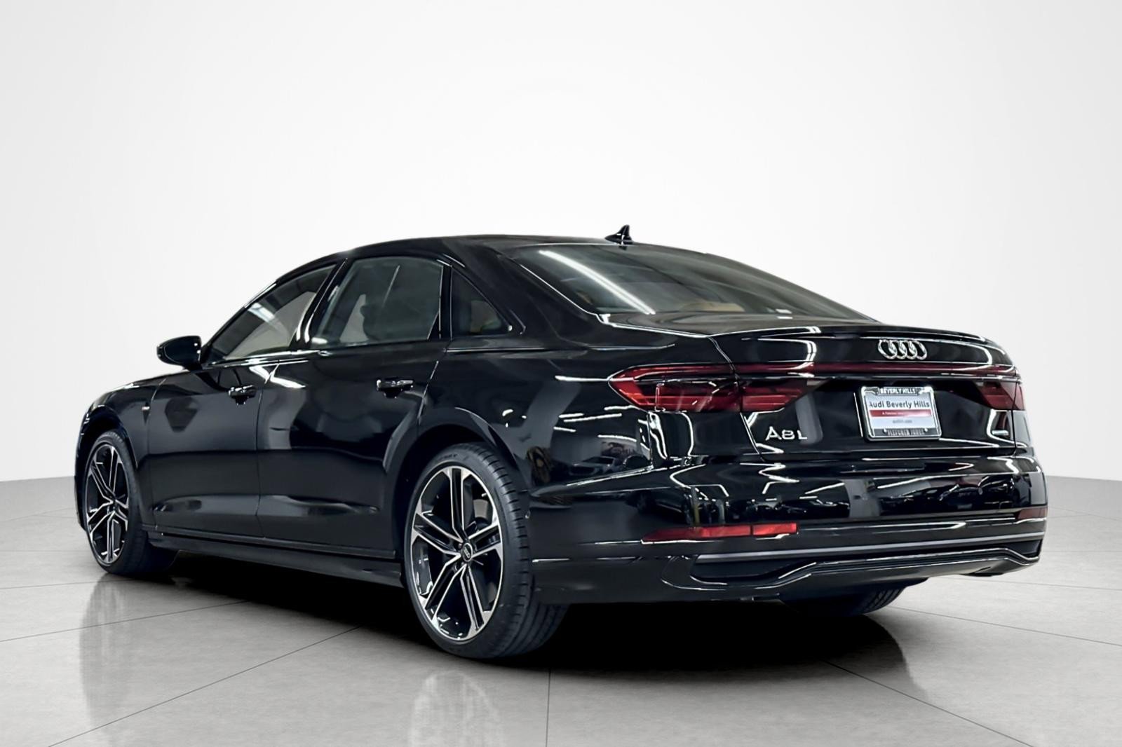 New 2026 Audi A8 L 3.0T image 4