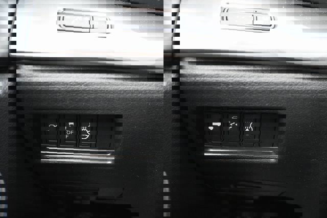 Used 2016 Nissan Maxima SR w/ Midnight Edition image 40