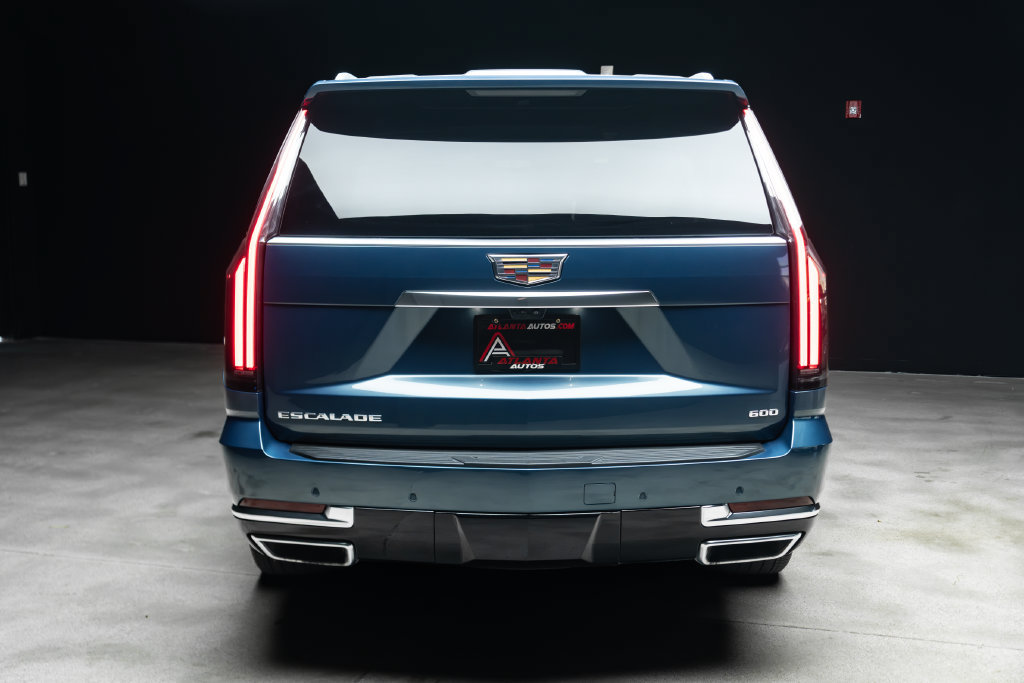 Used 2025 Cadillac Escalade Premium Luxury Platinum AWD/4WD image 15