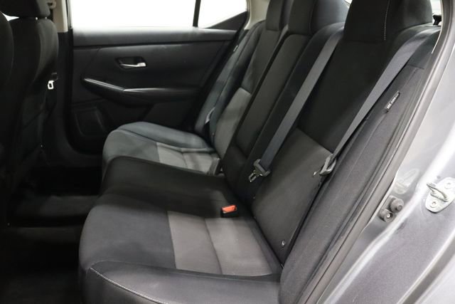 Used 2022 Nissan Sentra SV image 11