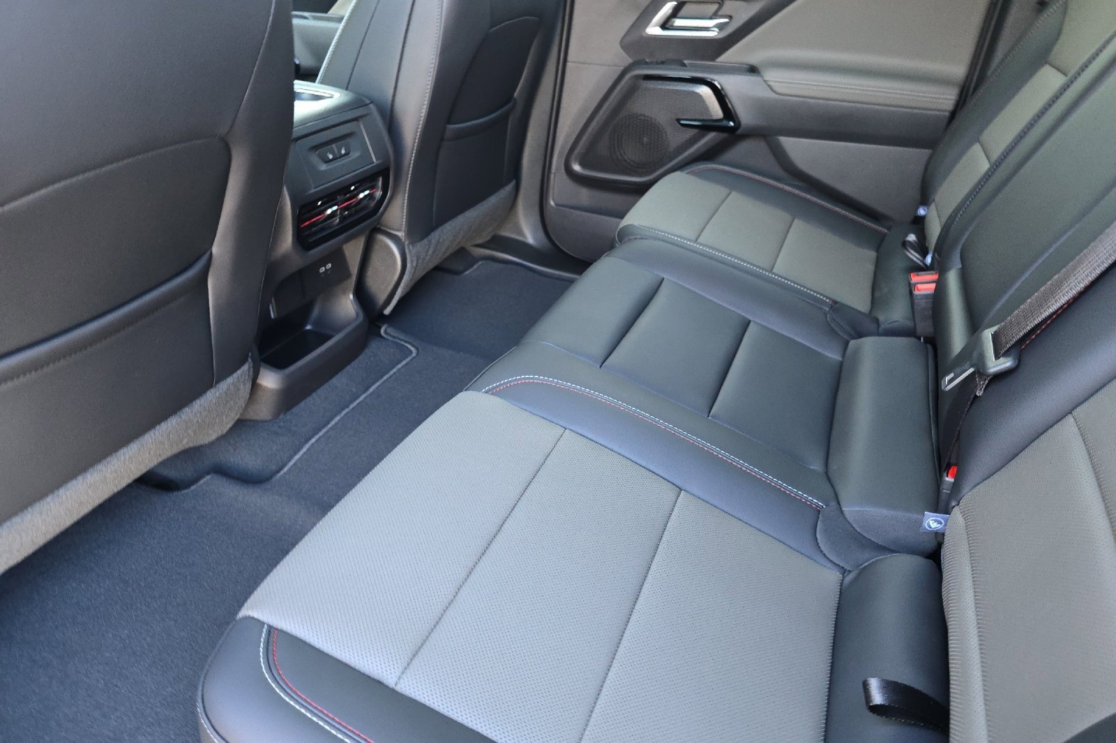 New 2026 Chevrolet Silverado EV Trail Boss image 12