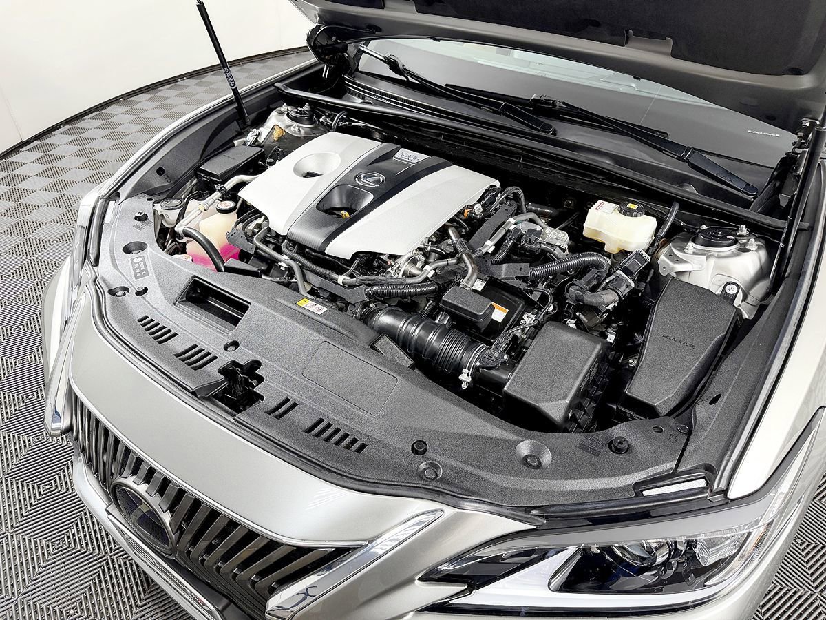 Used 2019 Lexus ES 300h w/ Premium Package FWD image 20