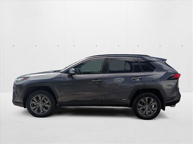 Used 2023 Toyota RAV4 XLE Premium image 8