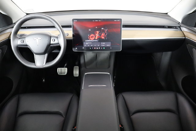 Used 2023 Tesla Model Y Performance AWD/4WD image 10