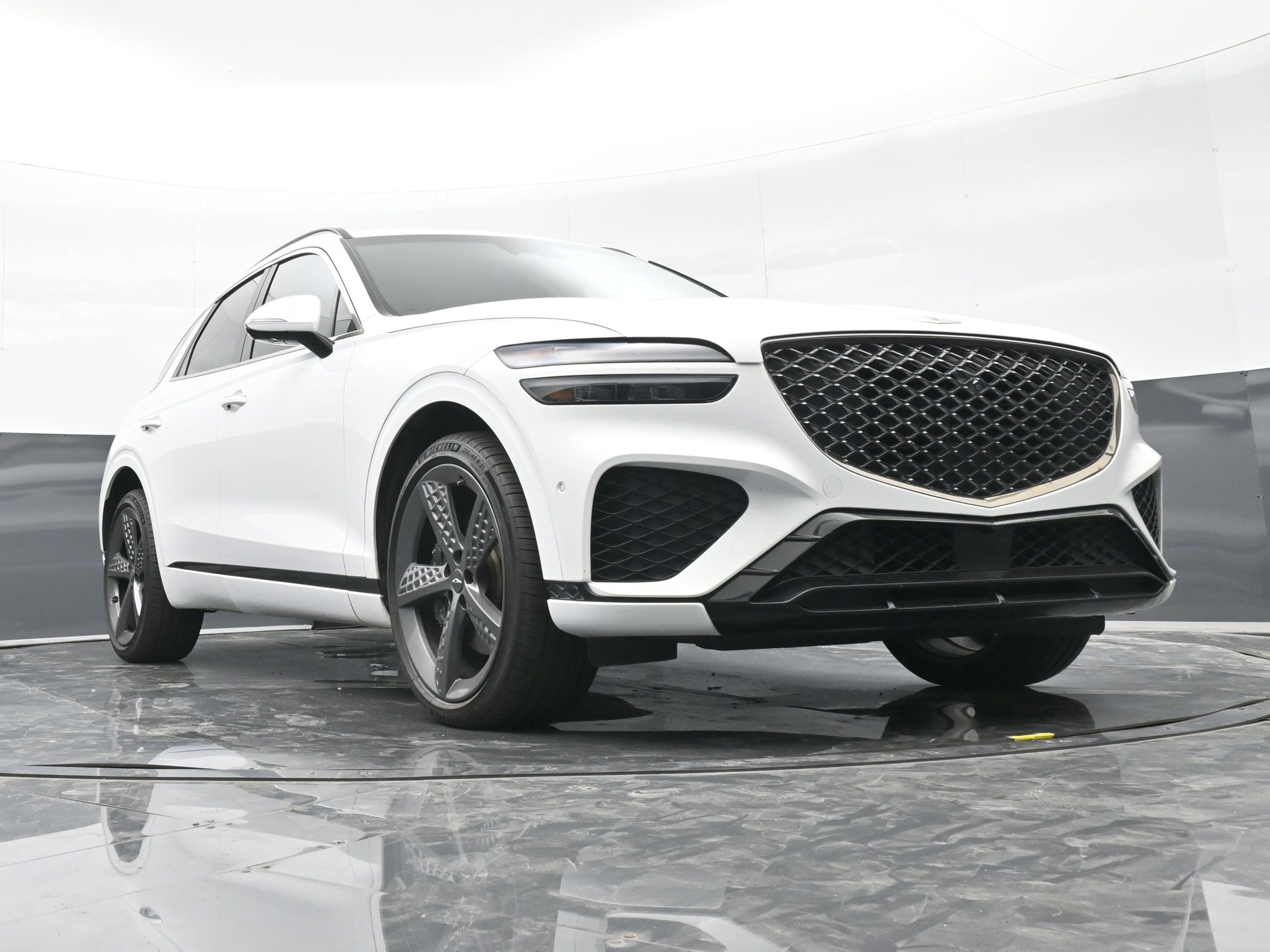 Used 2022 Genesis GV70 3.5T Sport w/ Sport Prestige Package image 39