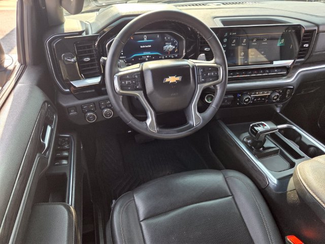 Used 2022 Chevrolet Silverado 1500 LTZ AWD/4WD image 7