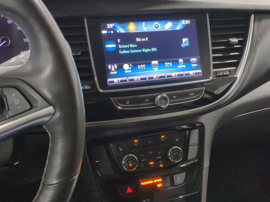 Used 2019 Buick Encore Essence image 32