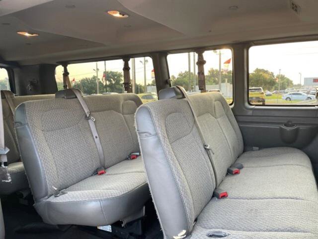 Used 2020 Chevrolet Express 3500 LT w/ LT Preferred Equipment Group image 10