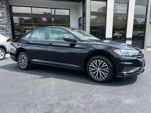 Used 2019 Volkswagen Jetta SE image 8