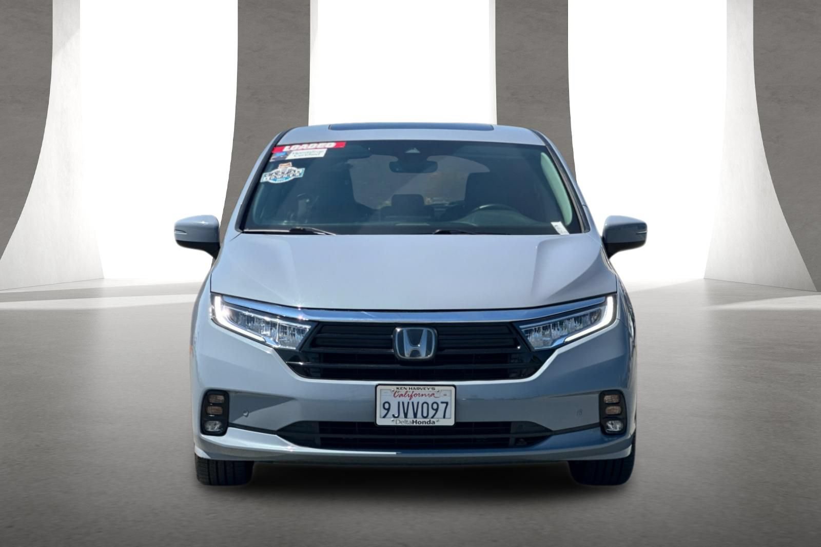 Used 2024 Honda Odyssey Touring image 9