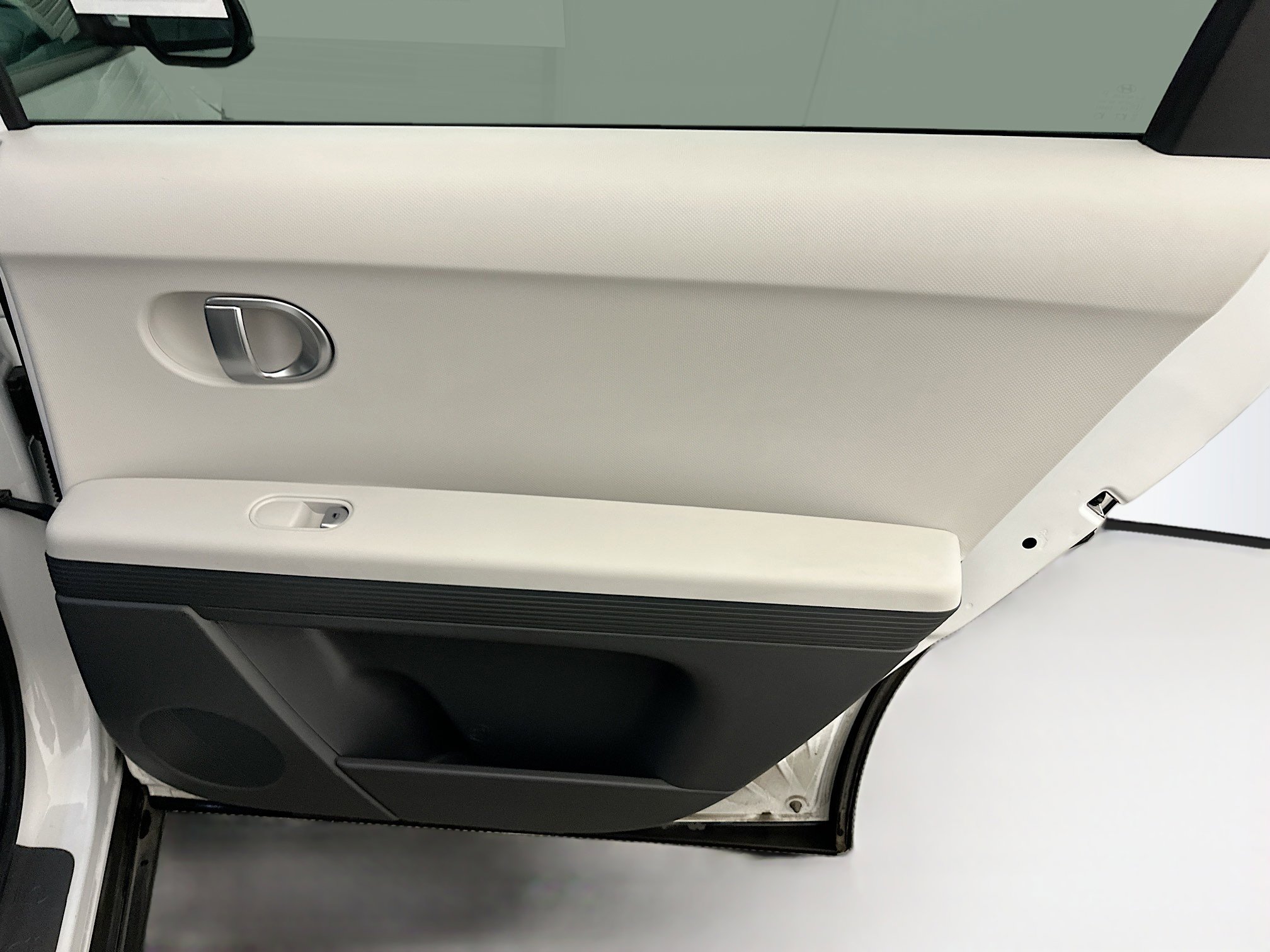 Used 2024 Hyundai Ioniq 5 SEL image 32