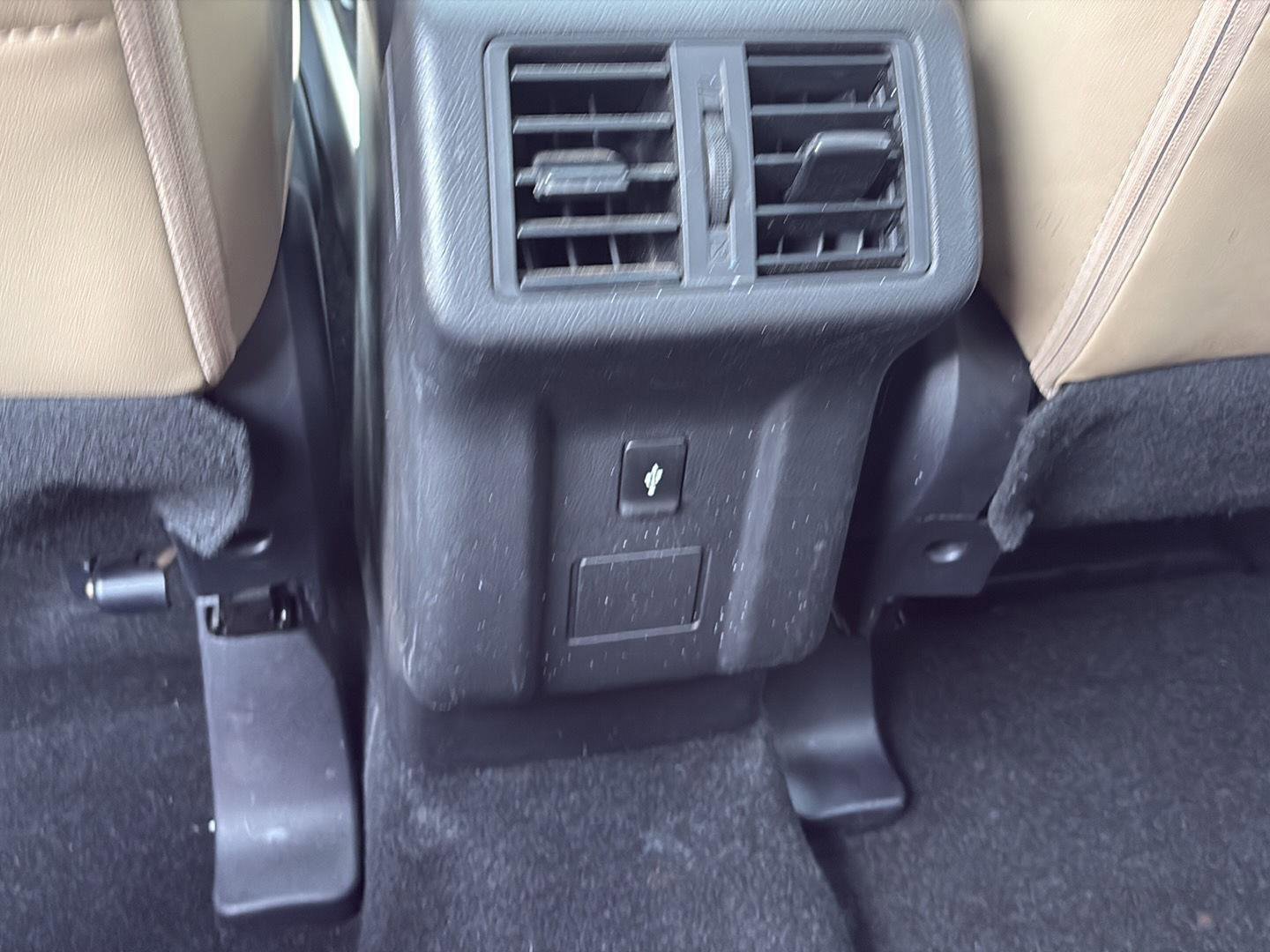 Used 2019 Mitsubishi Outlander GT image 23