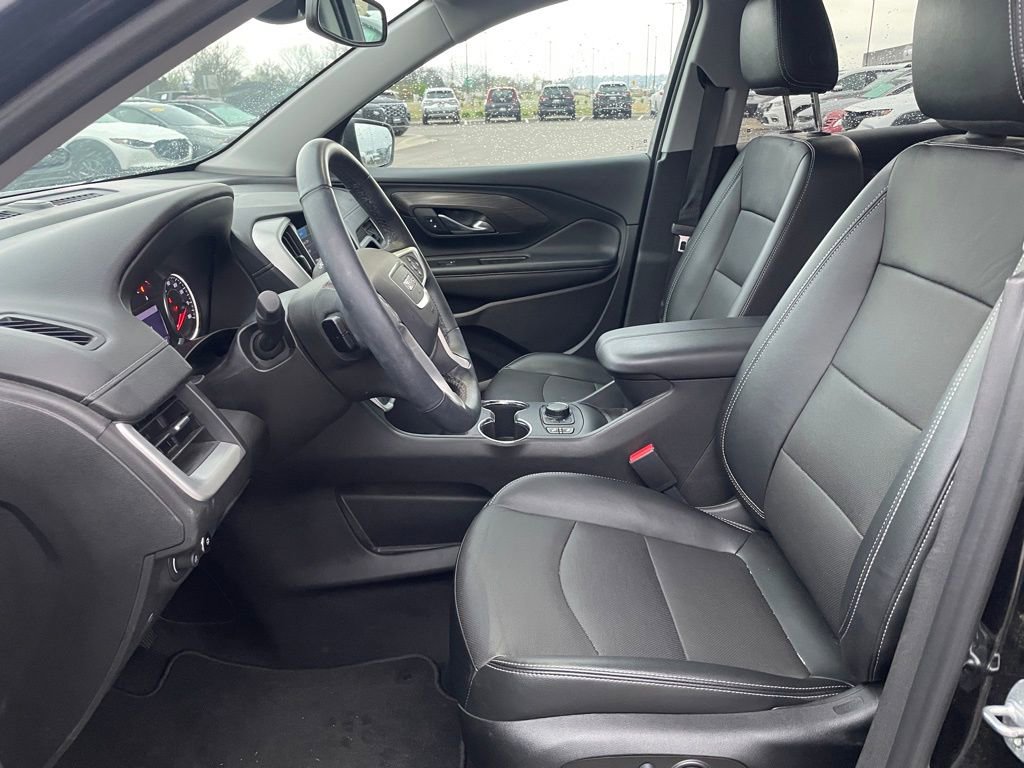 Used 2023 GMC Terrain SLT image 20