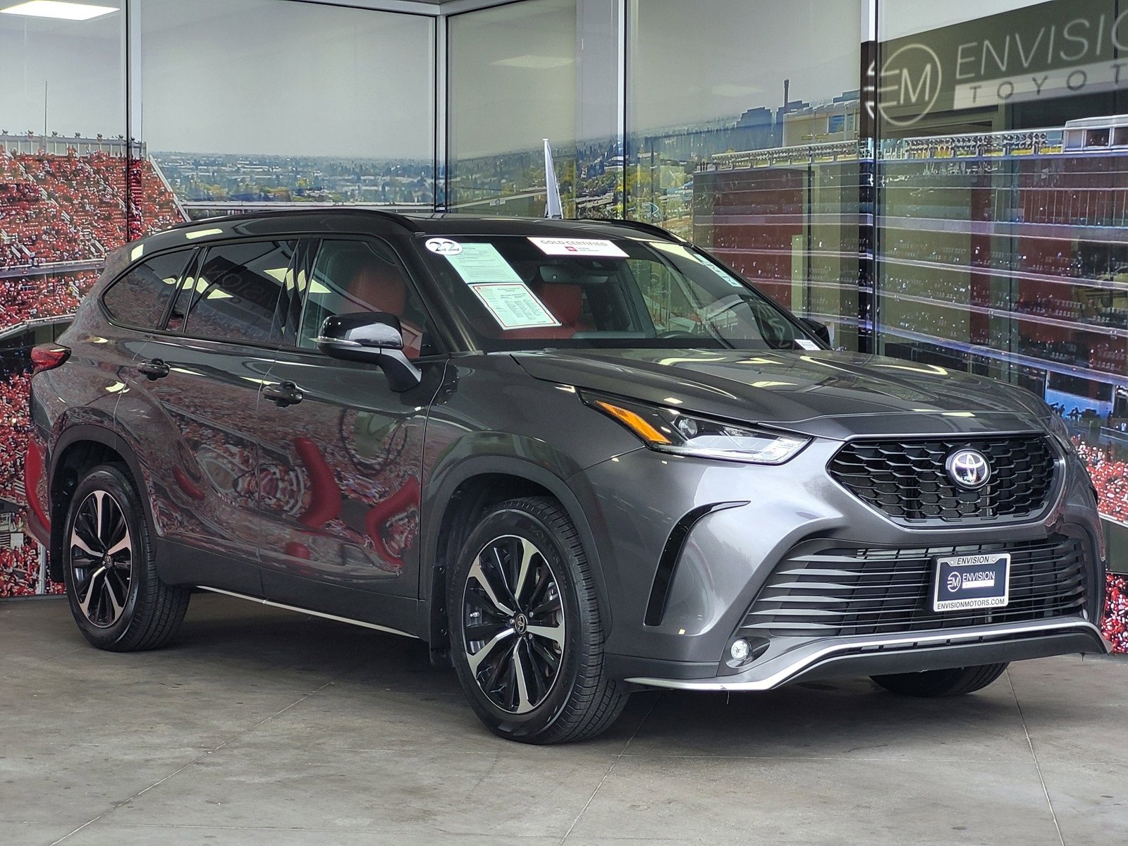 Certified 2022 Toyota Highlander XSE