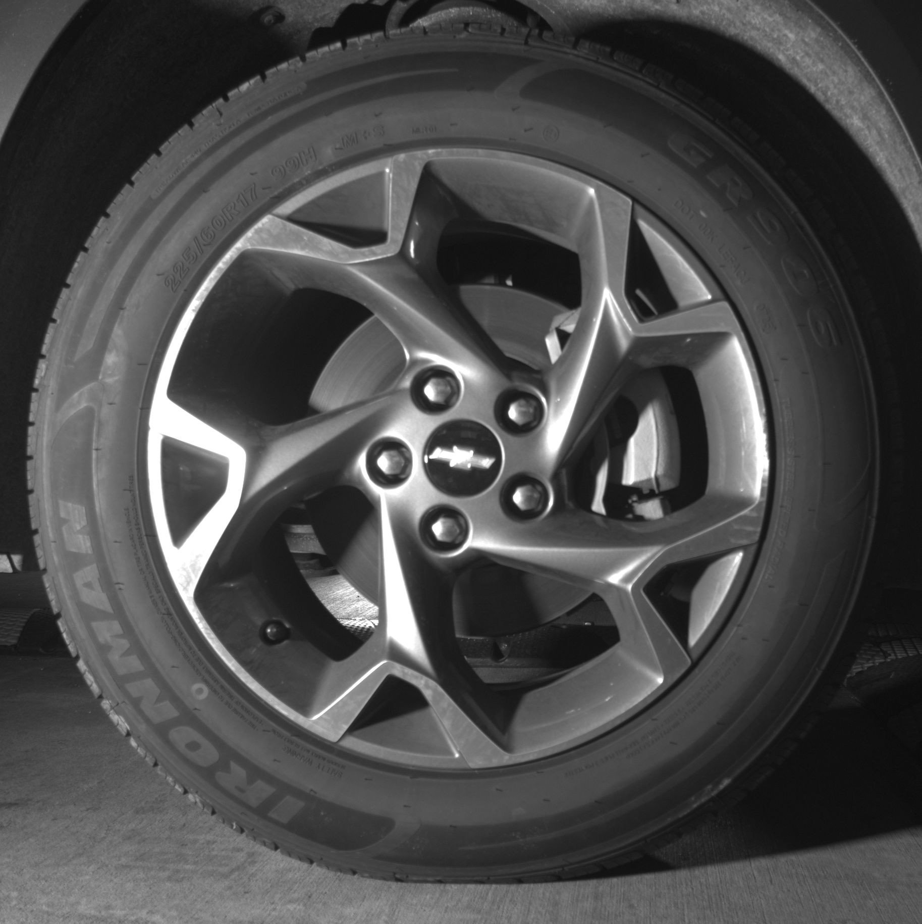 Used 2025 Chevrolet Trax LT FWD image 13