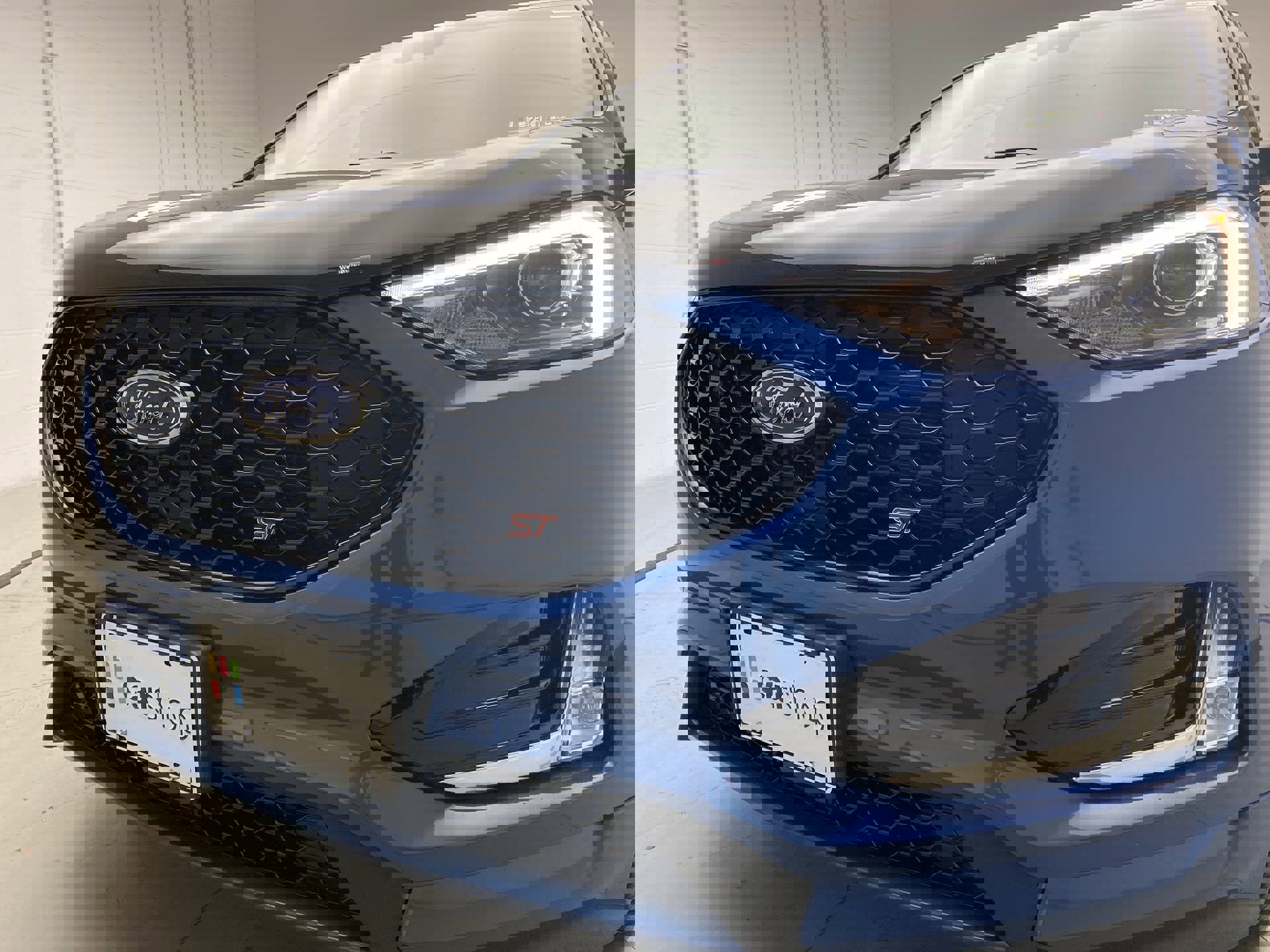 Used 2019 Ford Edge ST w/ Cold Weather Package image 26