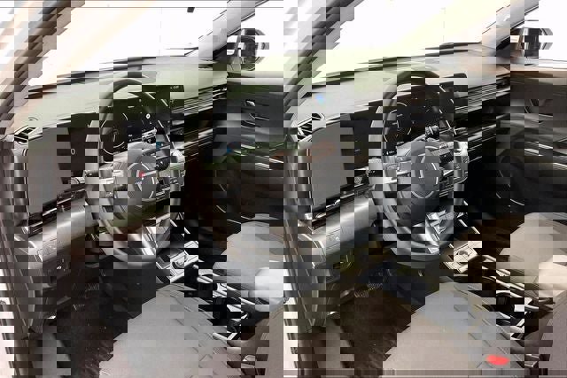 Certified 2024 Hyundai Kona SE image 16