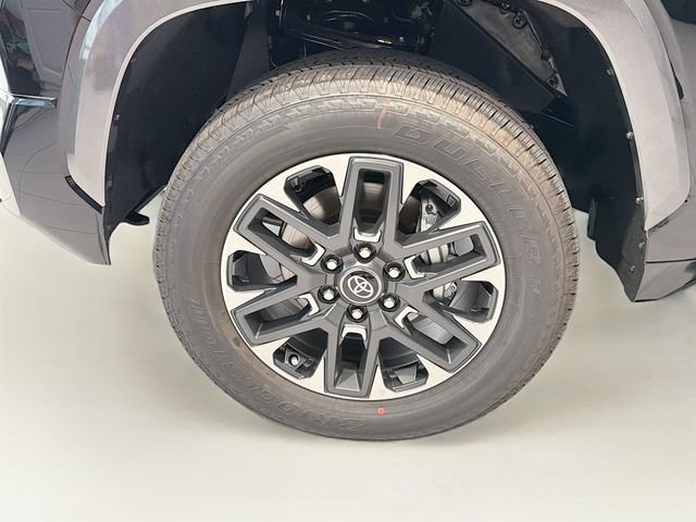 New 2026 Toyota Tundra Limited AWD/4WD image 24