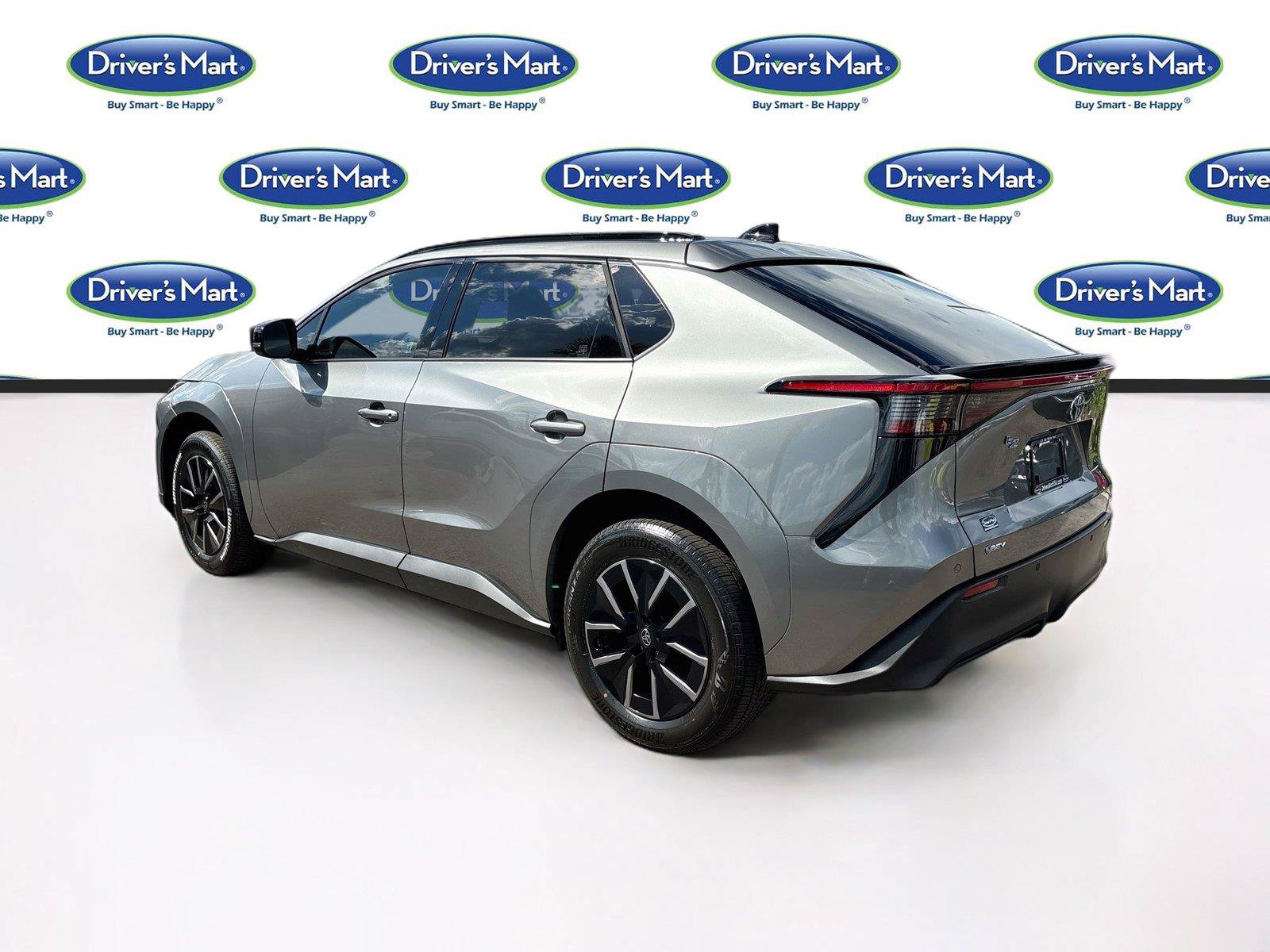 Used 2026 Toyota bZ FWD image 5