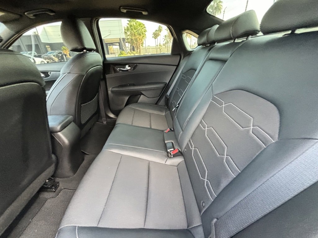 Used 2024 Kia Forte GT-Line w/ GT-Line Premium Package image 15