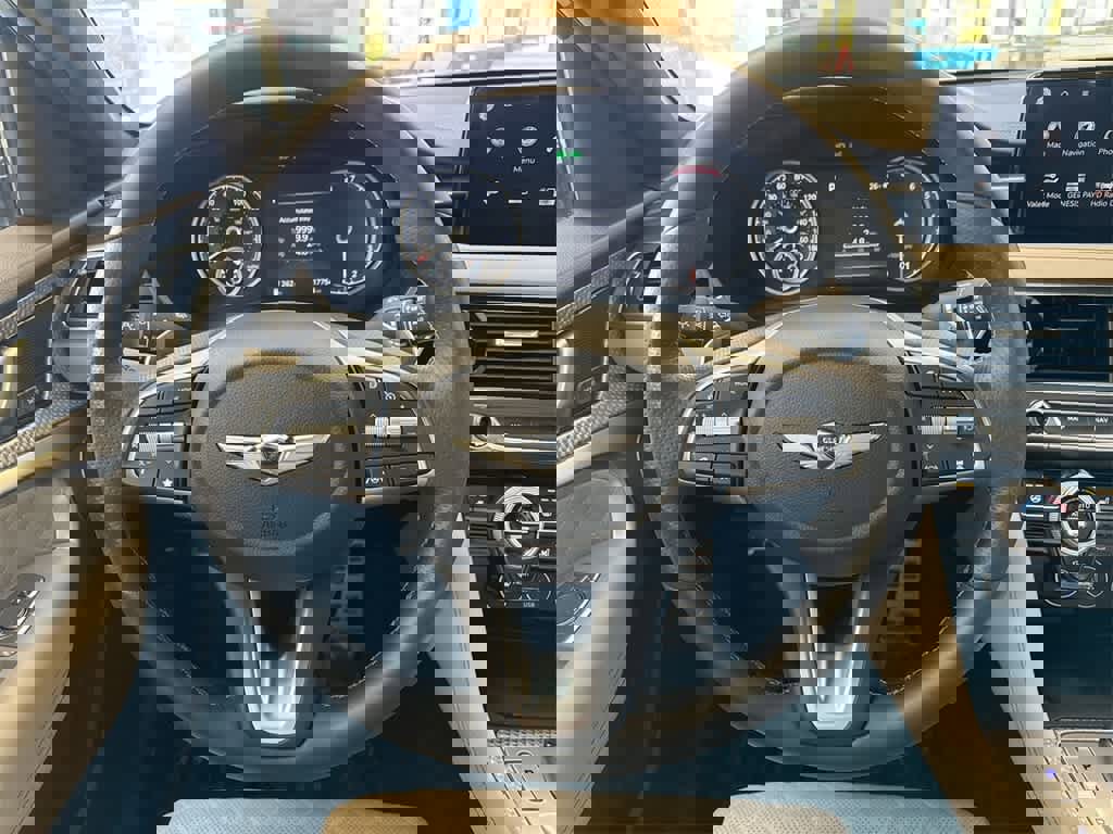 Used 2023 Genesis G70 3.3T w/ Sport Prestige Package image 22