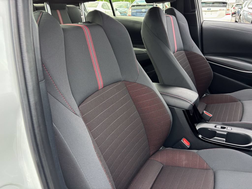 Used 2024 Toyota Corolla SE w/ Convenience Package FWD image 35